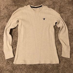 Men’s American Eagle Thermal Shirt.